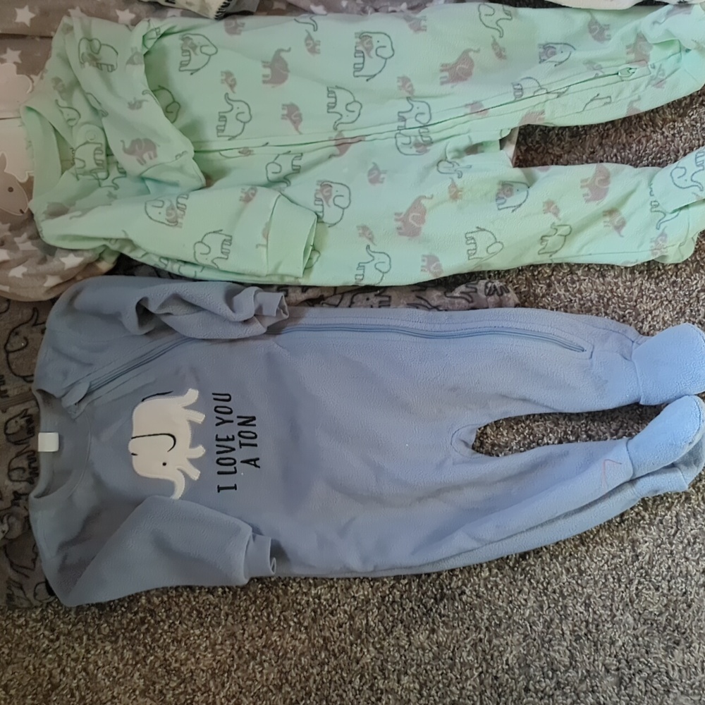 Baby Cozy Bundle Fleece Footies & Bear Ear Onesies W/Hoods 3-6 Mo Mixed 8 pc Lot - Picture 2 of 13